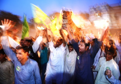 pml n and pti supporters engage in friendly banter pml n and pti supporters engage in friendly banter