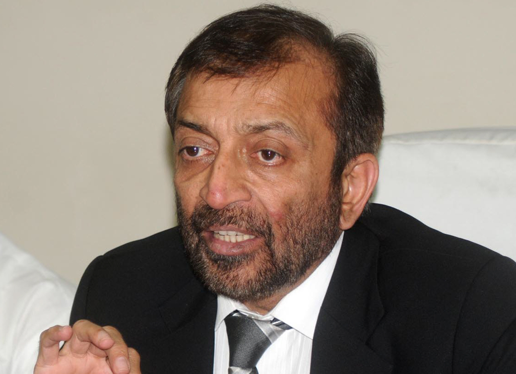 farooq sattar secured 115 000 votes photo zafar aslam express