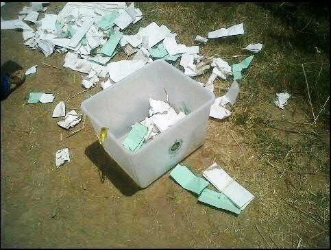photo of a ballot box that went viral on social media