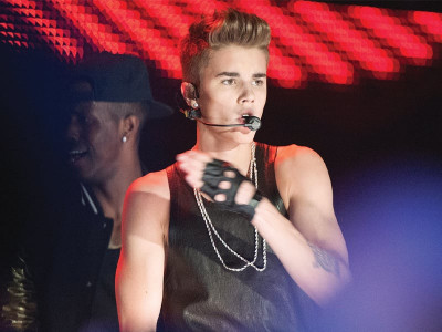 did you know bieber s concert venue robbed of 300 000 post event did you know bieber s concert venue robbed of 300 000 post event