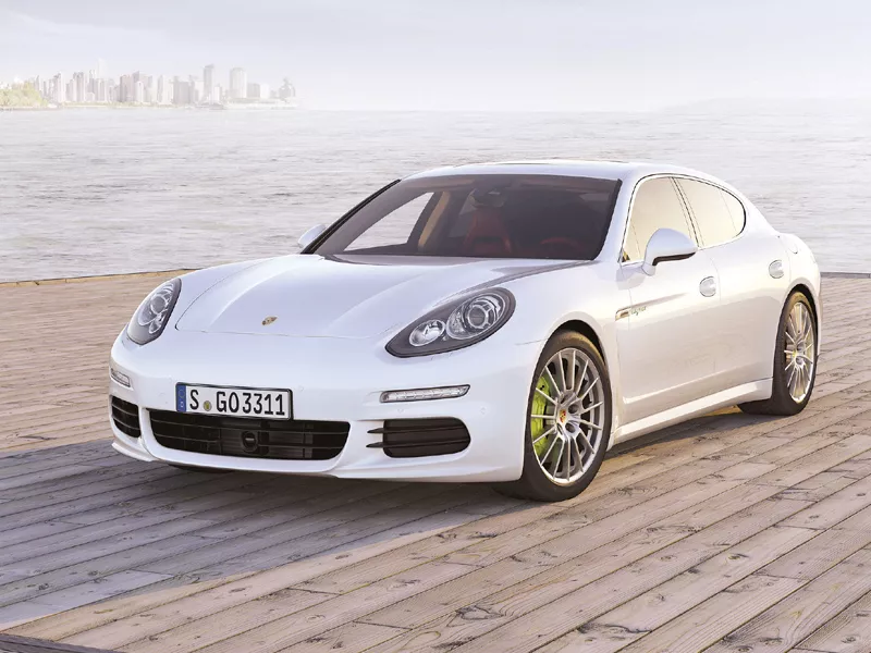the porsche panamera s e hybrid can accelerate from a standstill to 100 km h in 5 5 seconds its special feature is its unique efficiency and the ability to drive considerable distances in all electric mode the porsche panamera s e hybrid can accelerate from a standstill to 100 km h in 5 5 seconds its special feature is its unique efficiency and the ability to drive considerable distances in all electric mode