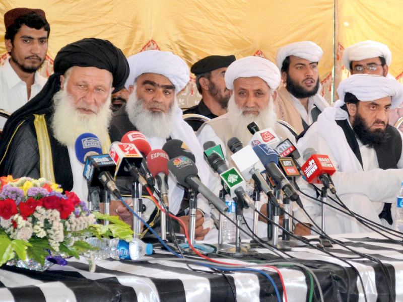 jui f leader maulana sherani addresses the media in quetta photo banaras khan express