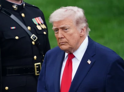 trump approval sinks to new low