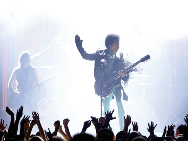 the billboard music awards hosted by 30 rock star tracy morgan opened with bruno mars performing treasure photo afp reuters the billboard music awards hosted by 30 rock star tracy morgan opened with bruno mars performing treasure photo afp reuters