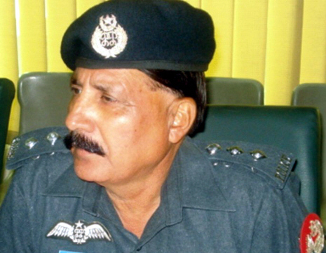 dsp nawaz was shot when he approached a window photo asad ullah express