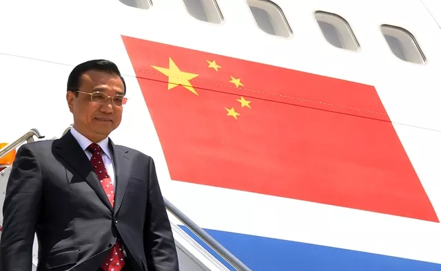 the chinese pm invited nawaz sharif to china for an official vist photo afp the chinese pm invited nawaz sharif to china for an official vist photo afp