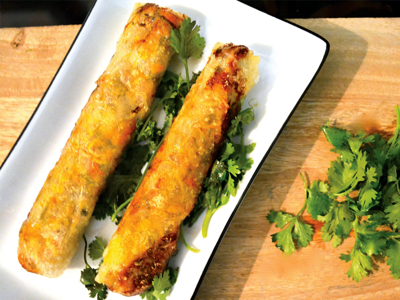 thai spring rolls are renowned for their coriander flavour and are ideal for appetizers for tea time