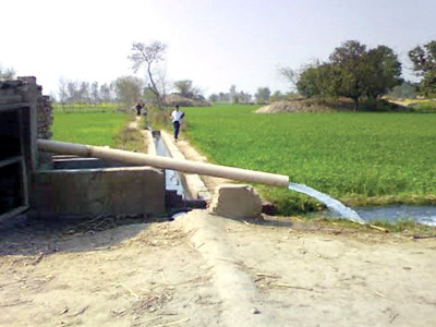 as energy crisis tightens its grip agri sector runs tube wells on biogas