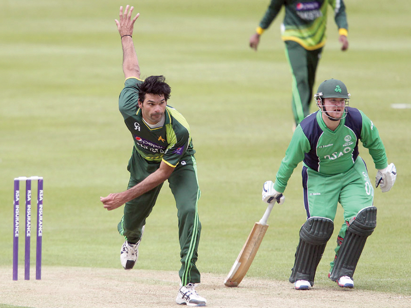 despite putting up a good total on the board pakistan bowlers were unable to contain ireland with irfan dropping a catch and managing a solitary wicket for a rather forgetful day photo afp
