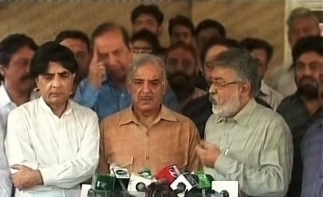 shahbaz sharif and pir pagara while talking to the media in karachi photo express shahbaz sharif and pir pagara while talking to the media in karachi photo express
