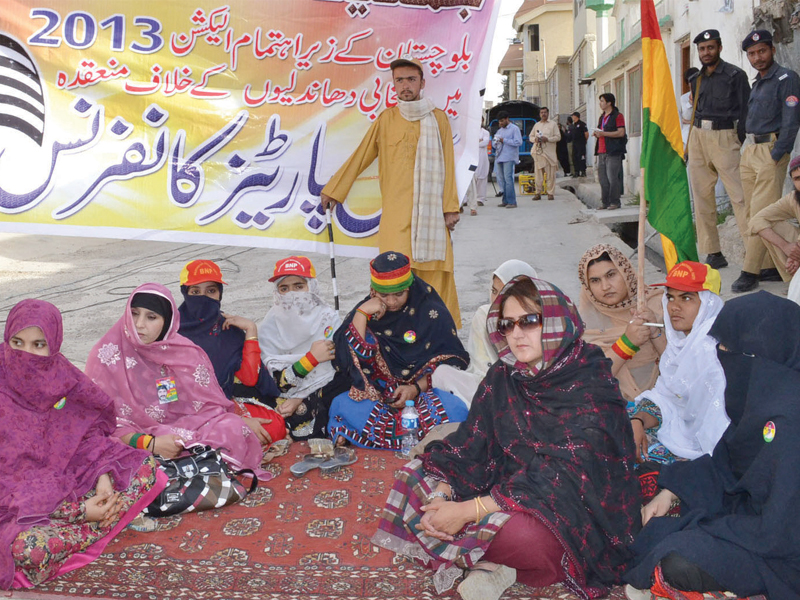 women activists of political parties take part in a sit in outside provincial election commission office in quetta photo inp