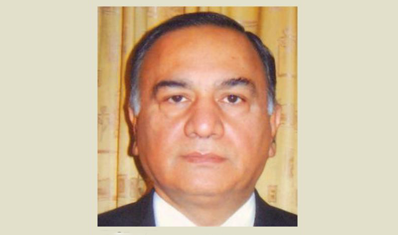 nawaz sharif has asked former punjab chief secretary nasir mehmood khosa to assist him as the principal secretary to the prime minister