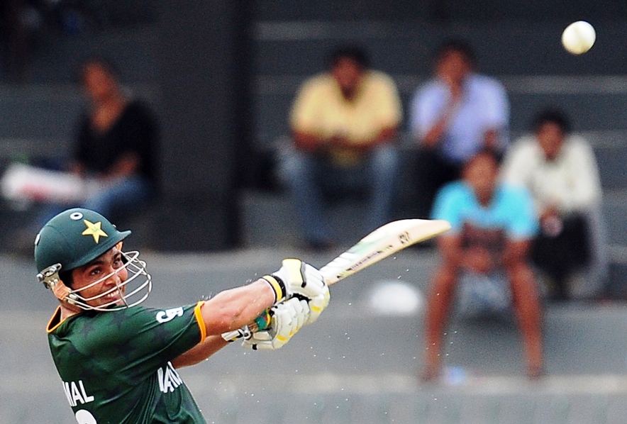 akmal scored 81 runs from 85 balls photo afp file