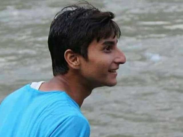 those who convinced him to jump in the jhelum river were his five friends and the group had come from gujarat for holiday photo express news
