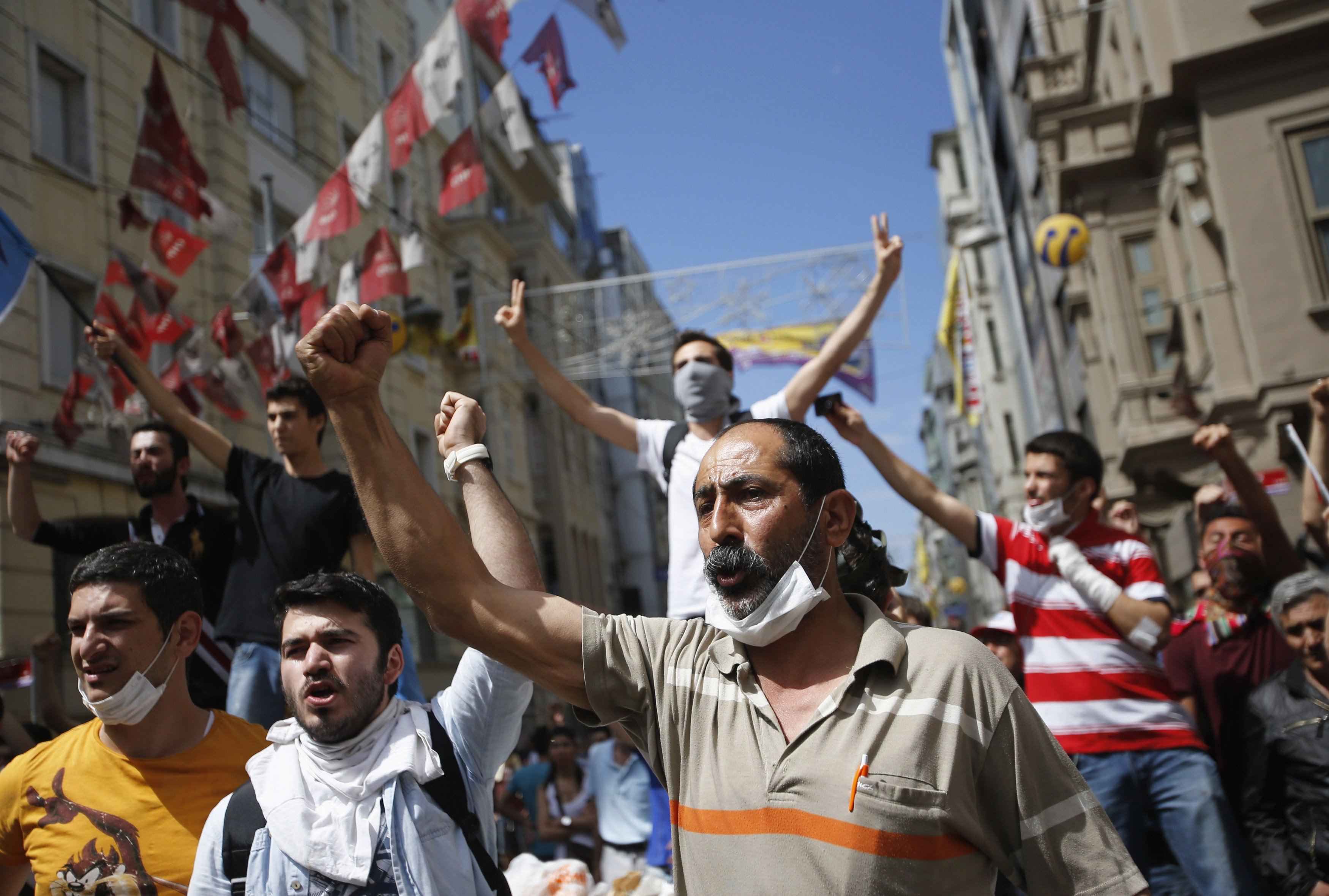 demonstrators shout slogans during an anti government protest in istanbul june 1 2013 photo reuters