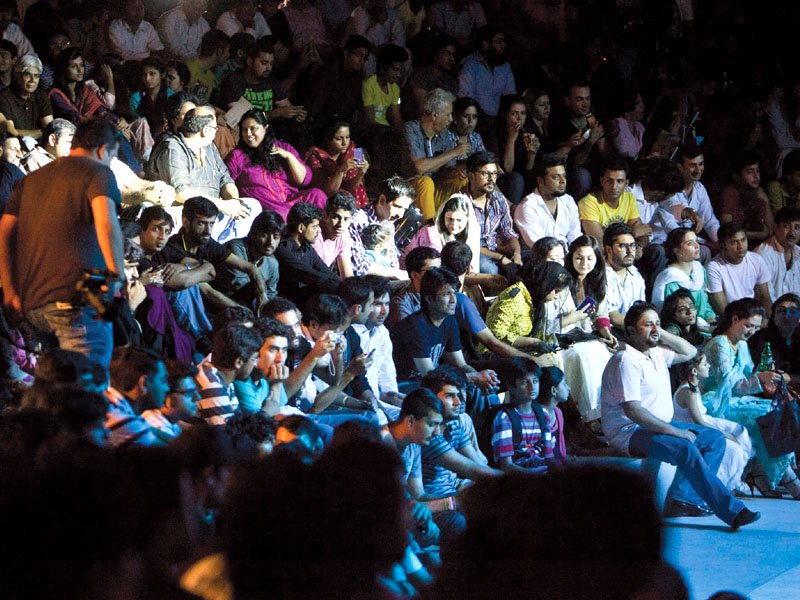 audience enjoying the concert photo myra iqbal express