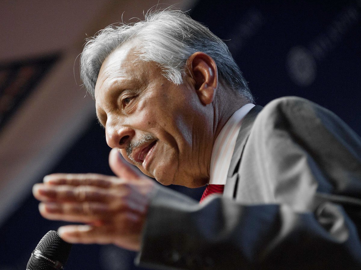 indian mp mani shankar aiyar speaks at the atlantic council in washington on june 3 2013 photo afp