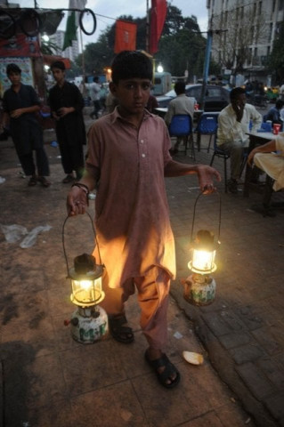 for the lights in pakistan to come back on it is necessary that the government serve its people not the bureaucrats photo muhammad noman express for the lights in pakistan to come back on it is necessary that the government serve its people not the bureaucrats photo muhammad noman express