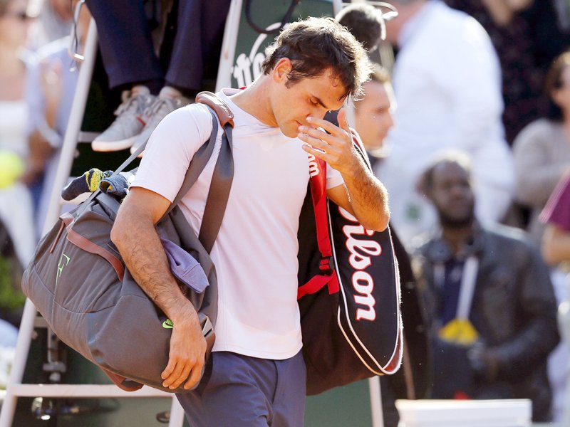 tsonga sent federer crashing out of the french open to take a step closer to ending france s 30 year wait for a men s champion at roland garros photo reuters