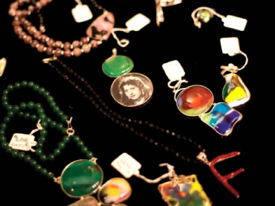 splash of colour presenting scarves and jewellery splash of colour presenting scarves and jewellery