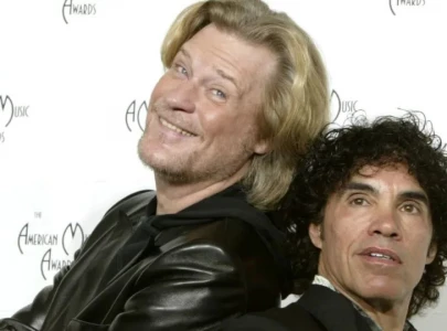 john oates daryl hall legal dispute splits musical duo john oates daryl hall legal dispute splits musical duo