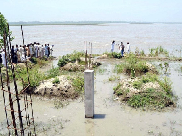 locals inspect fields and houses in guladad charsada flooded by the overflowing jinday river photo app locals inspect fields and houses in guladad charsada flooded by the overflowing jinday river photo app