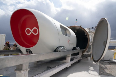 virgin hyperloop shows off future of transport