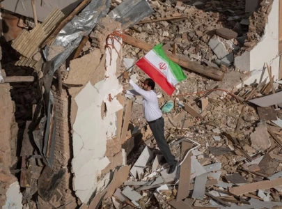 us iran truce hangs by a thread after fresh strikes