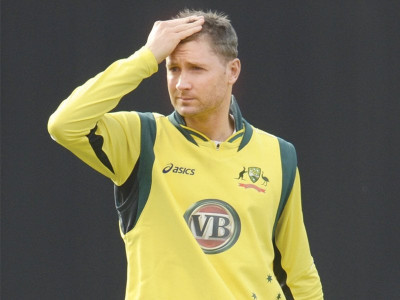 michael clarke out of new zealand match