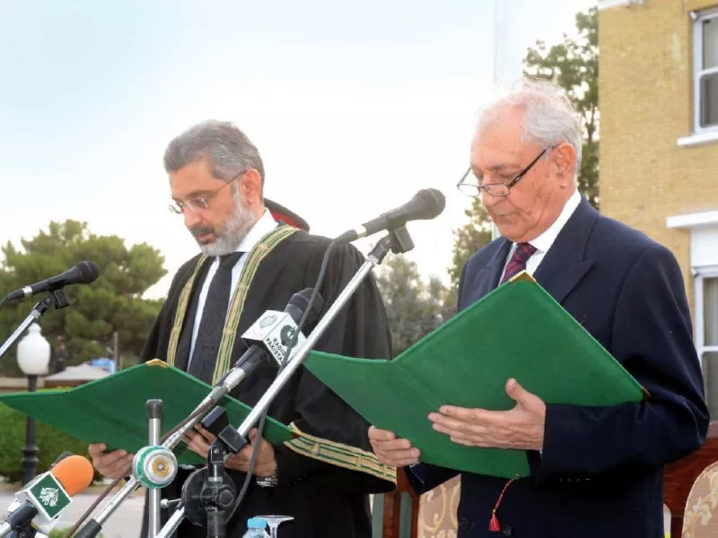 sworn in achakzai takes oath as cm balochistan sworn in achakzai takes oath as cm balochistan