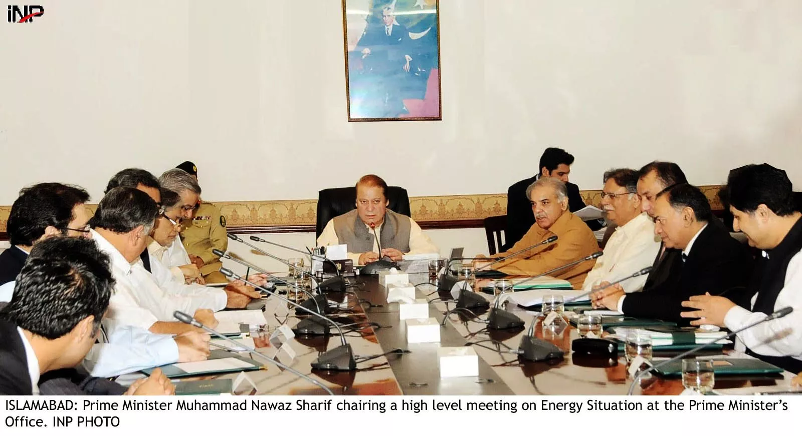 prime minister nawaz sharif chairs a high level meeting on the prevailing power crisis photo inp prime minister nawaz sharif chairs a high level meeting on the prevailing power crisis photo inp