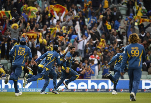 sri lanka 039 s tillakaratne dilshan c celebrates with team mates after taking the catch to dismiss clint mckay the final wicket as they beat australia photo afp sri lanka 039 s tillakaratne dilshan c celebrates with team mates after taking the catch to dismiss clint mckay the final wicket as they beat australia photo afp