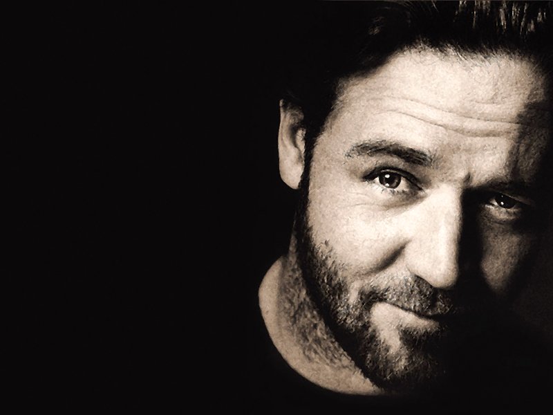 russel crowe photo file