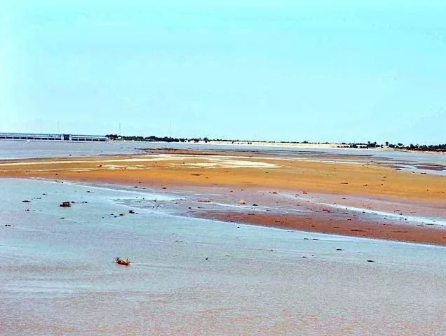 the commissioner had inspected the lbod and dhoro puran in badin and mirpurkhas photo app the commissioner had inspected the lbod and dhoro puran in badin and mirpurkhas photo app