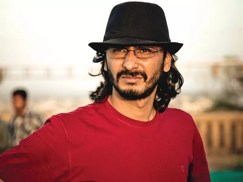director chaubey admits madhuri s character in dedh ishqiya was written according to her personality photo file director chaubey admits madhuri s character in dedh ishqiya was written according to her personality photo file