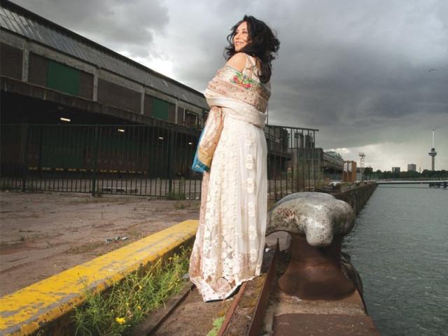 usman has supplied her work to designer houses such as roberto cavalli john galliano and mani as well as nishat linen and bareeze photo publicity usman has supplied her work to designer houses such as roberto cavalli john galliano and mani as well as nishat linen and bareeze photo publicity