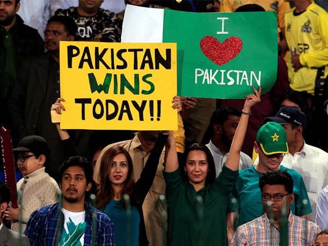 jordan says he was impressed by the passionate support from the crowd in lahore photo reuters jordan says he was impressed by the passionate support from the crowd in lahore photo reuters