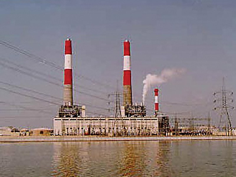 lalpir power is an independent power producing company owned by the nishat group it employs an oil fired power station in muzaffargarh punjab to produce electricity with a gross total capacity of 362 megawatts photo file