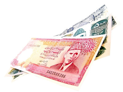 contract employees man arrested for killing two colleagues injuring 2 others