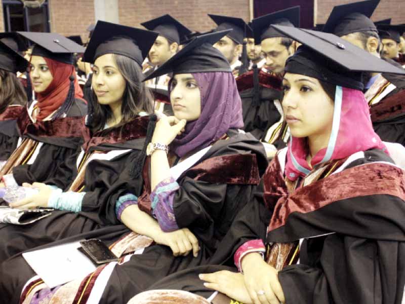 largest batch of students awarded degrees photo abid nawaz express