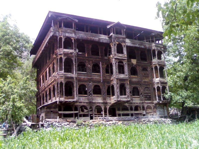 historical wooden architecture of kashmir is on the decline photo express