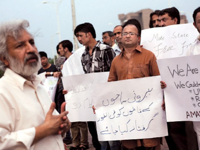 protesters gathered outside the press club in islamabad to condemn the indiscriminate killing of 10 foreigners at the nanga parbat base camp this saturday photo myra iqbal express protesters gathered outside the press club in islamabad to condemn the indiscriminate killing of 10 foreigners at the nanga parbat base camp this saturday photo myra iqbal express