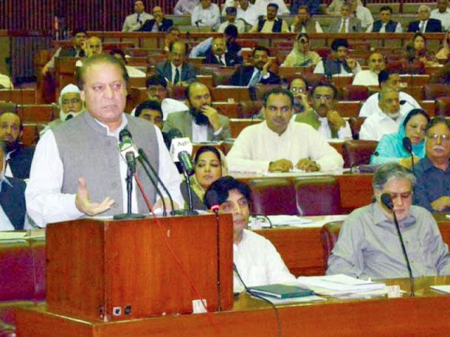 prime minister nawaz sharif announces plans to take action against pervez musharraf under article 6 photo nni