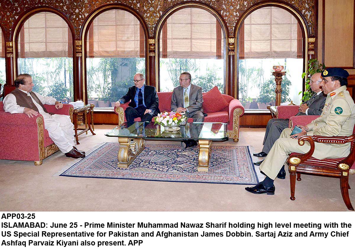 prime minister nawaz sharif meets with us special envoy to afghanistan and pakistan james dobbins as sartaj aziz and army chief ashfaq pervez kayani not in photo look on photo app