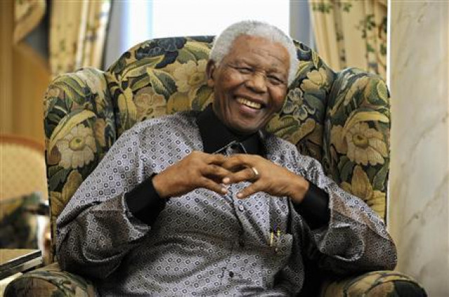 nelson mandela fighting for his life in hospital photo reuters dylan martinez nelson mandela fighting for his life in hospital photo reuters dylan martinez
