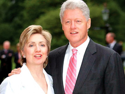 clinton letters lewinsky clothing gifts up for auction