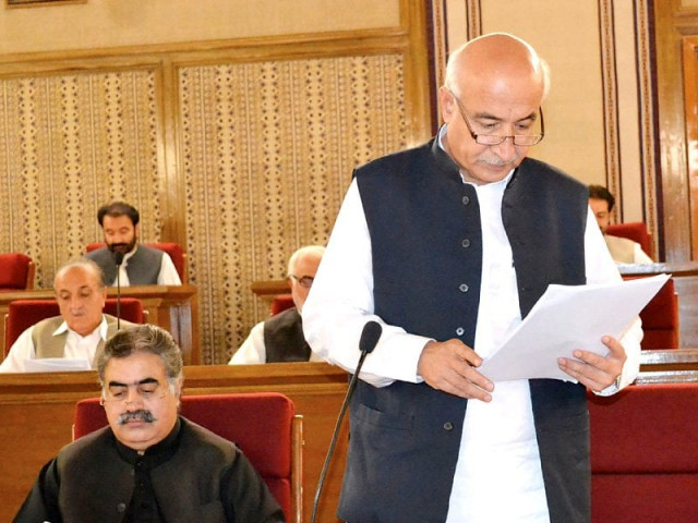 cm balochistan reads from the budget draft in the balochistan assembly photo nni