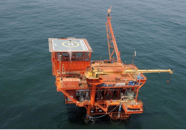 pakistan has had bad luck in finding substantial oil and gas reserves on its onshore fields for many years photo afp file pakistan has had bad luck in finding substantial oil and gas reserves on its onshore fields for many years photo afp file