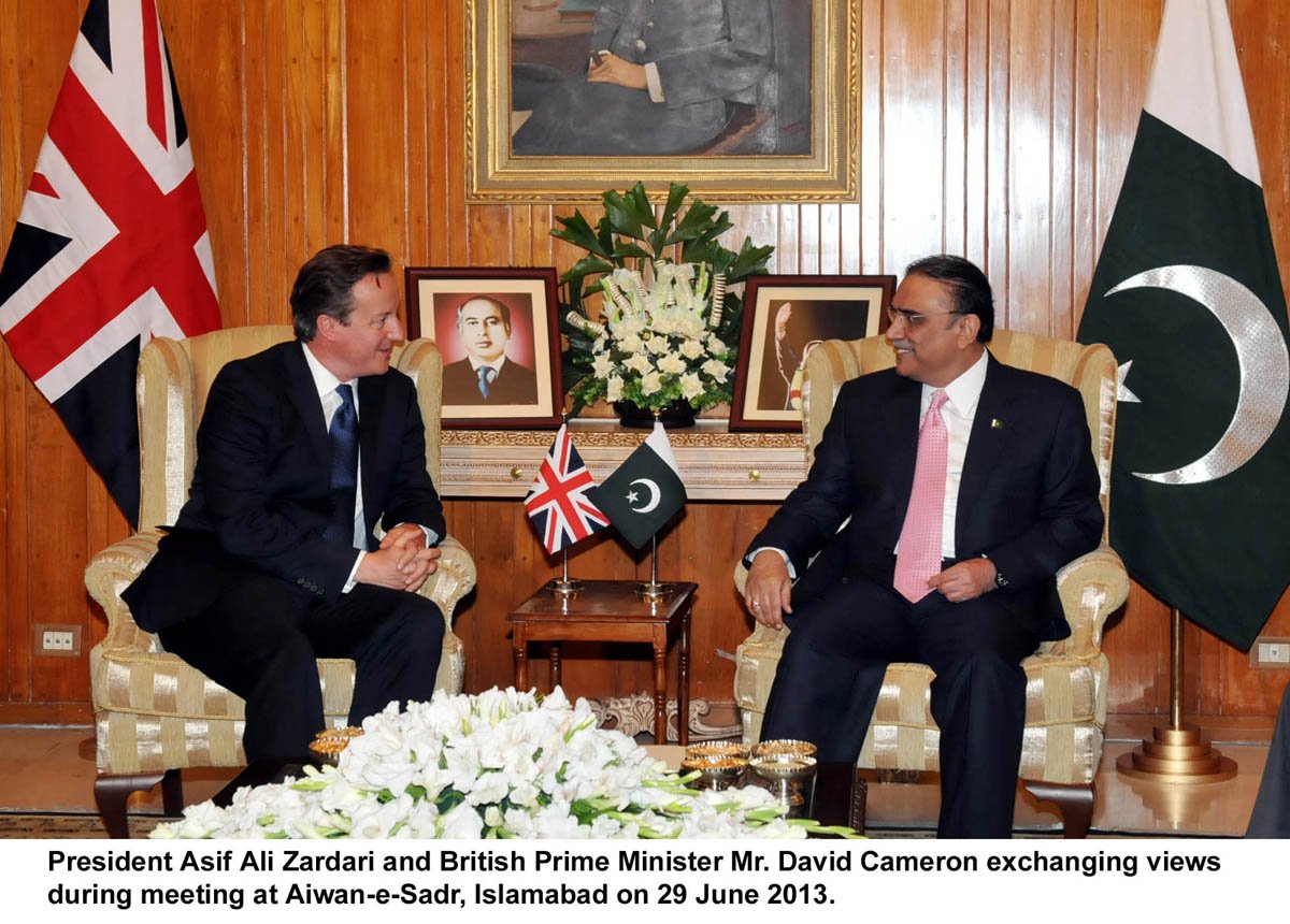 president asif ali zardari in a one on one meeting with the british prime minister david cameron in the presidency on saturday photo pid