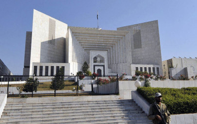 sc orders fia to investigate 18 eobi transactions